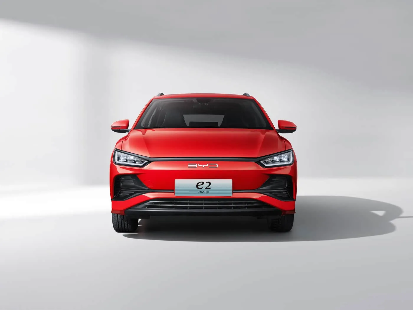 लिथियम बैटरी मोटर के साथ BYD E2 लक्ज़री इलेक्ट्रिक EV सेडान SUV हैचबैक लेफ्ट स्टीयरिंग कार चीन का नया ऊर्जा वाहन