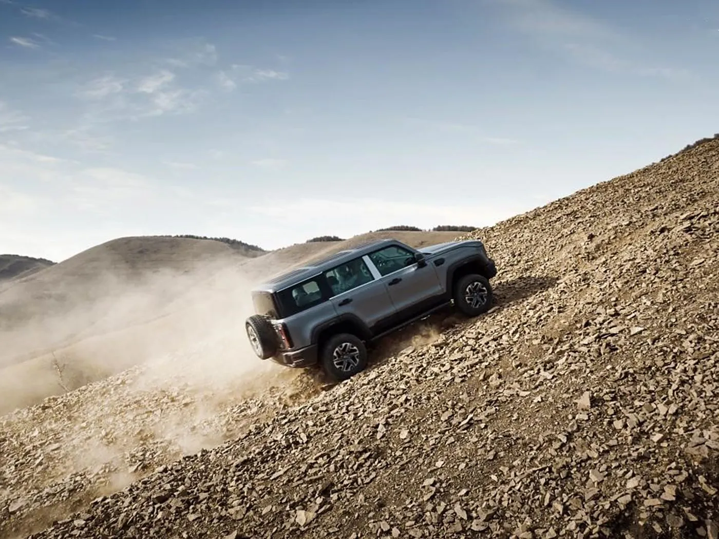 बीजिंग ऑफ-रोड BJ40 कॉम्पैक्ट SUV 4WD, 85L टैंक और पैनोरमिक कैमरा लंबा व्हीलबेस