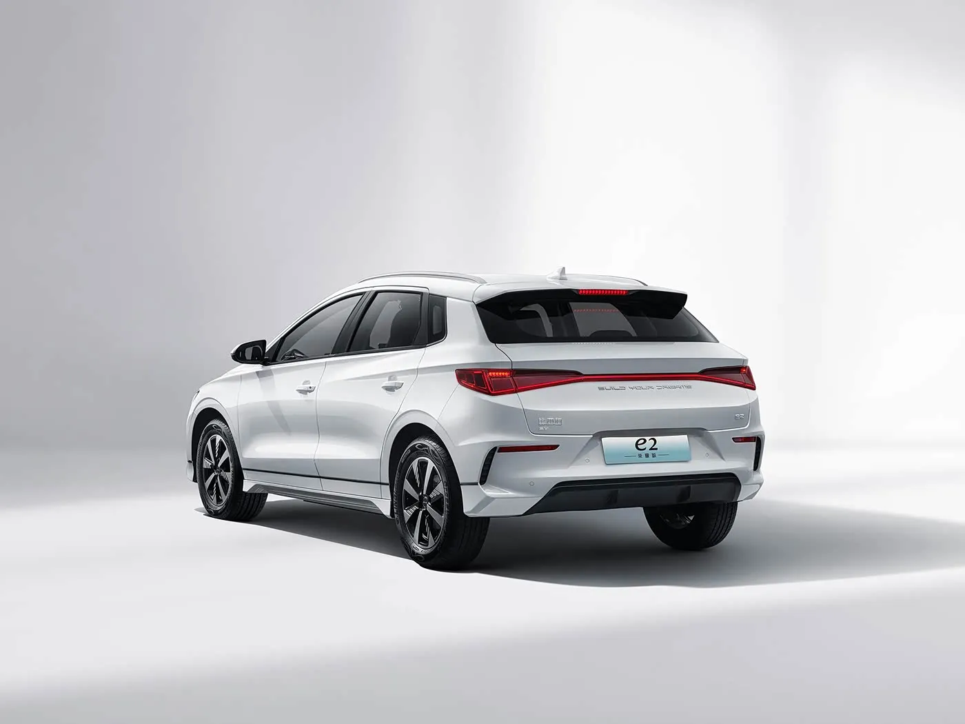 लिथियम बैटरी मोटर के साथ BYD E2 लक्ज़री इलेक्ट्रिक EV सेडान SUV हैचबैक लेफ्ट स्टीयरिंग कार चीन का नया ऊर्जा वाहन