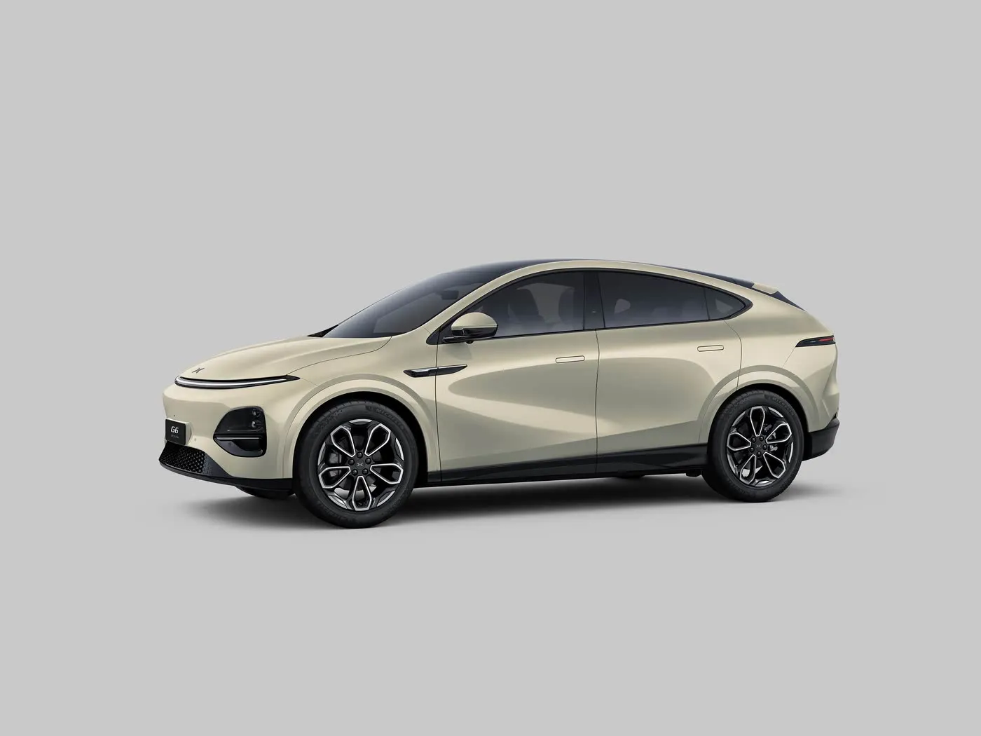 Xpeng G6 इलेक्ट्रिक मिनी SUV स्वचालित गियरबॉक्स 4WD ड्राइव लिथियम बैटरी के साथ नई ऊर्जा वाहन लेफ्ट स्टीयरिंग ईंधन सेल इंजन EV