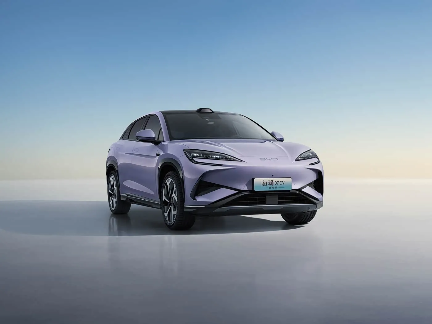 BYD सी लायन 07 DM-i परिष्कृत PHEV लंबी रेंज उन्नत ड्राइवर सहायता