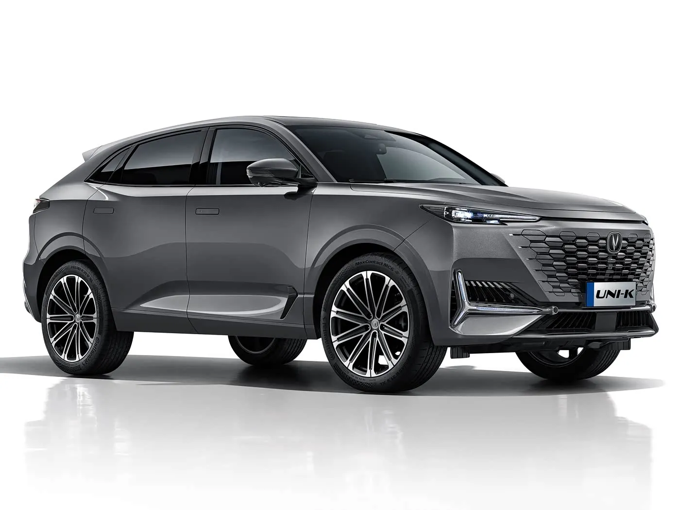 लिथियम बैटरी मोटर के साथ BYD E2 लक्ज़री इलेक्ट्रिक EV सेडान SUV हैचबैक लेफ्ट स्टीयरिंग कार चीन का नया ऊर्जा वाहन